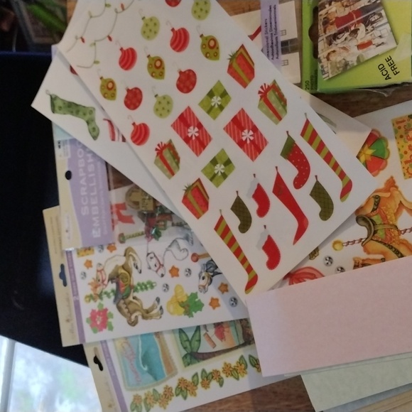 CB2 Scrap bookers dream - Picture 2 of 13